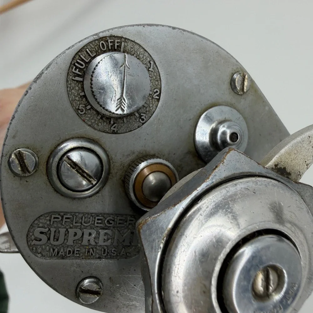 Pflueger Supreme Vintage Fishing Reel‎ Made in USA with Line